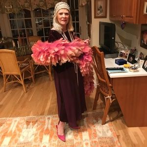 VanDyne Collections.